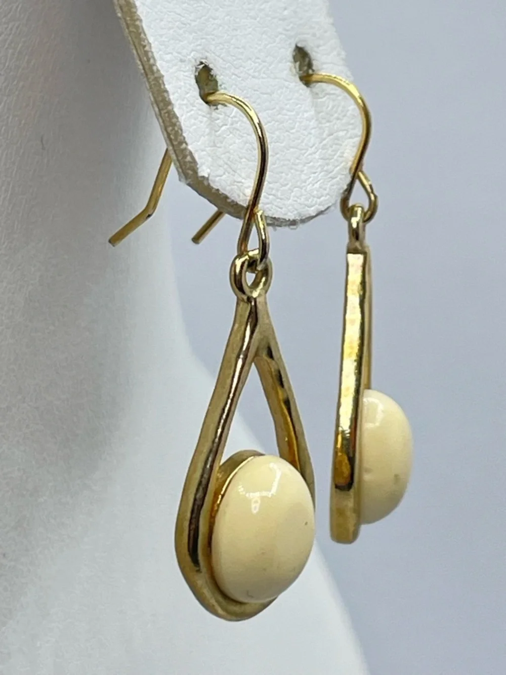 Gold Tone Teardrop Faux Pearl Dangle Earrings Minimalist Classic